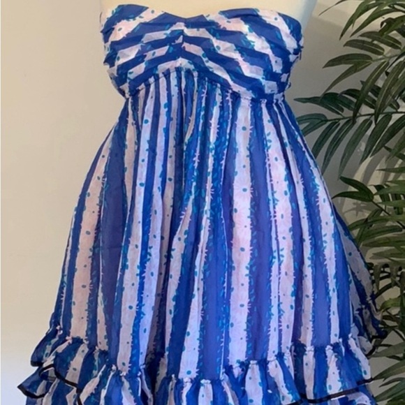 NWOT BETSEY JOHNSON VINTAGE
STRIPES W/FLOWERS DRESS - Picture 3 of 3